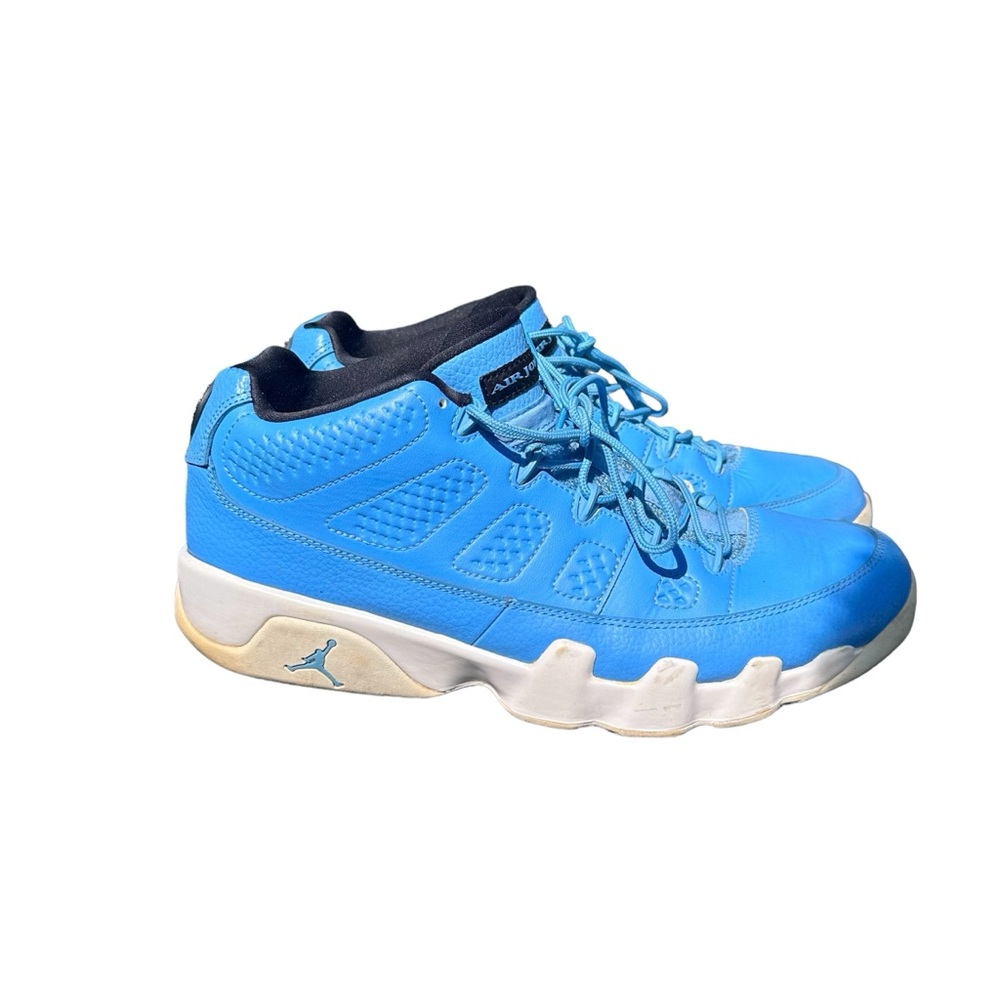 Air Jordan 9 Retro Low 'Pantone'